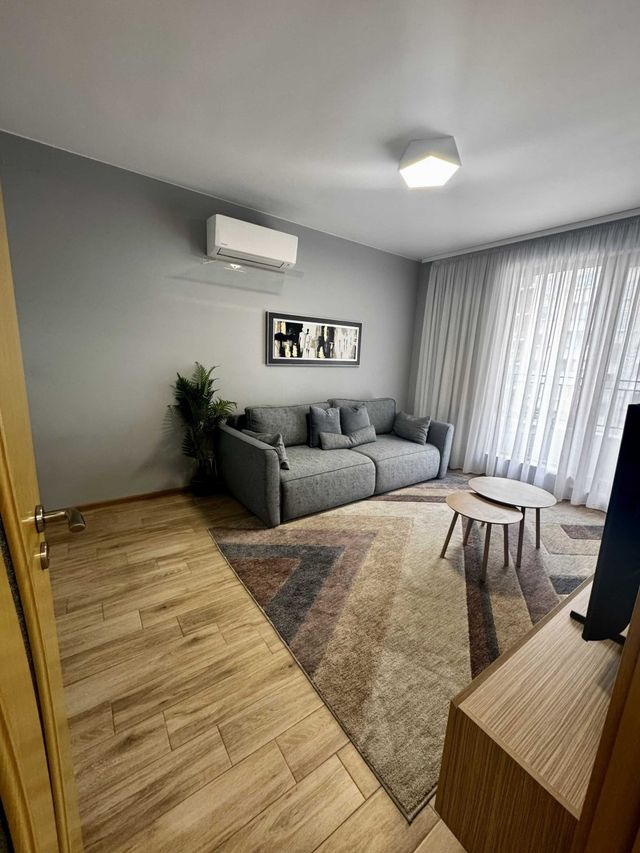 1BD Apartment next to the Sea Garden