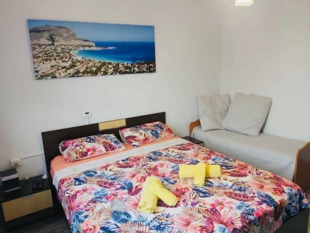 Colorful 1-BDR Apartment - Top center of Burgas - Photo 3