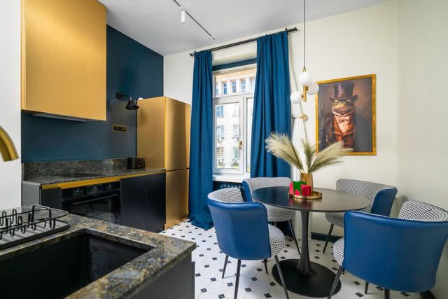 Royal Retreat - Your central designer spot