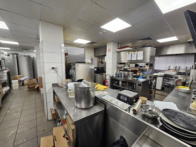 Luxuriously Romantic Restaurant in the Heart of Sofia