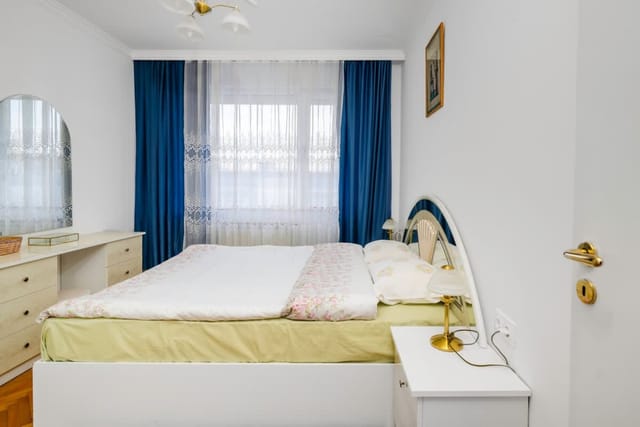 Cozy 2BD Apartment close to South Park