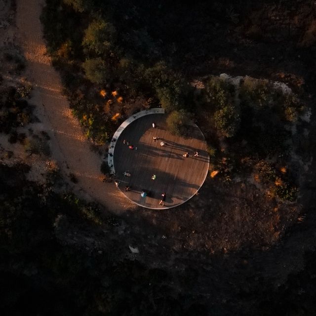 Casa da Volta — Contemporary Walled Villa with Courtyards & Exceptional Natural Light