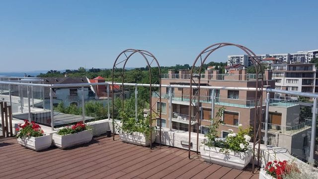 Under the Stars - Lux. Penthouse w/ POOL + Terrace