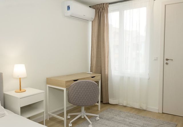 Sea Garden Varna - 2BD Flats with Desk & Balcony