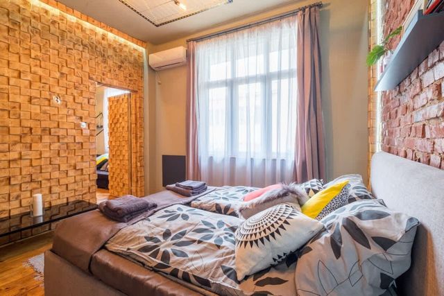 3 BDR & 3 BTHR Duplex | In the Heart of Sofia