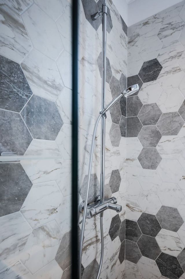 Modern, Spacious 2BD Flat - Prime Sofia Location