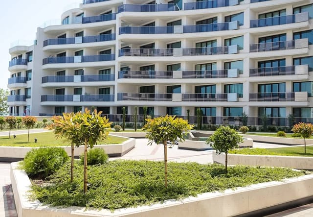 Stylish 1BR with Balcony & Parking | Skyline Varna