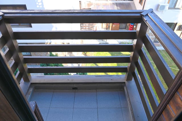 Comfortable 2-Bedroom Apartment Near the Ski Lift