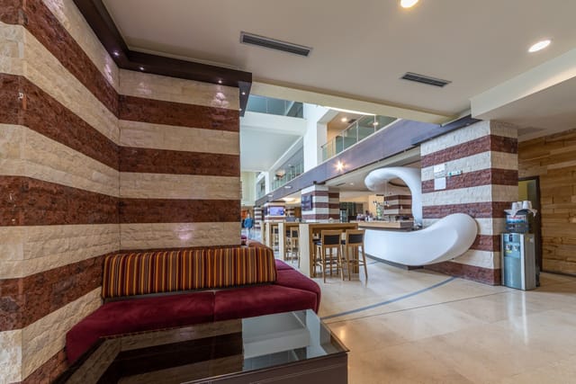 Flamingo Grand Hotel in Albena