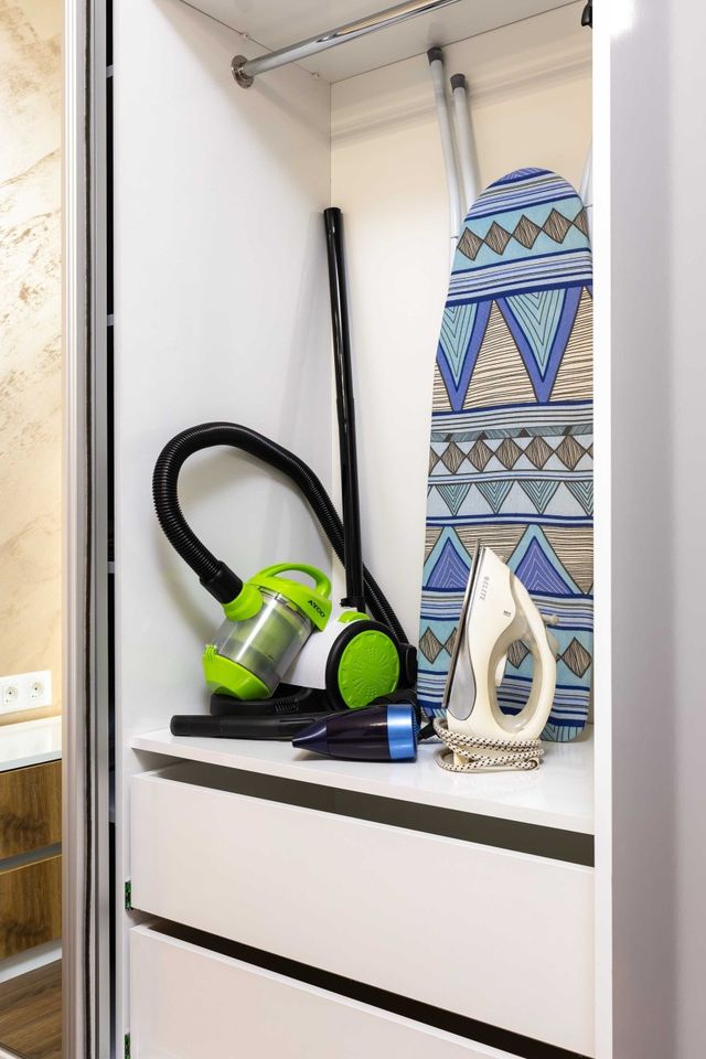 The Cozy Nest - Modern 1BR with Balcony