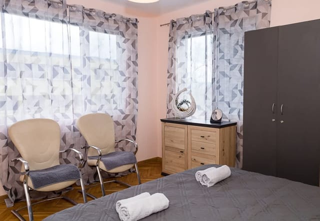 Two Bedroom Retreat I Near Municipality Varna