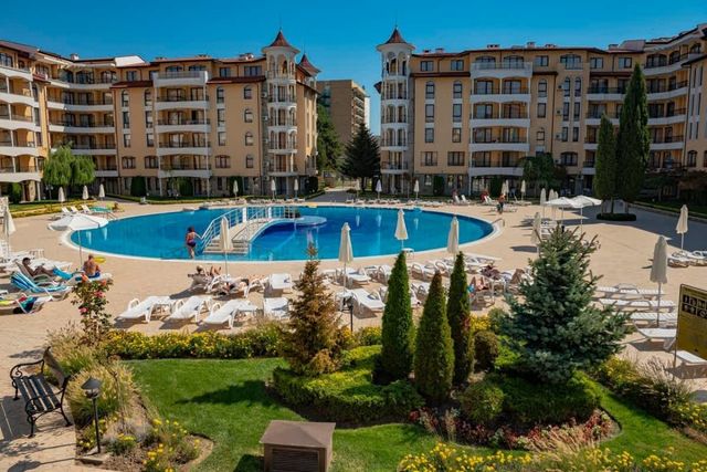 Cozy 1 bedroom apartment in Royal Sun