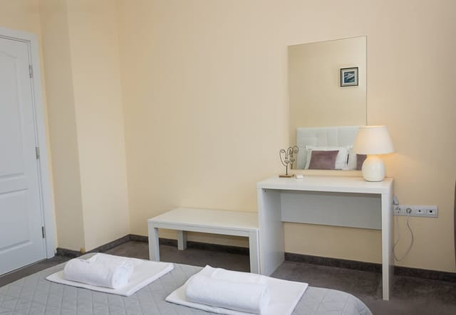 Balchik Garden Palace  2BD Flat with Balcony