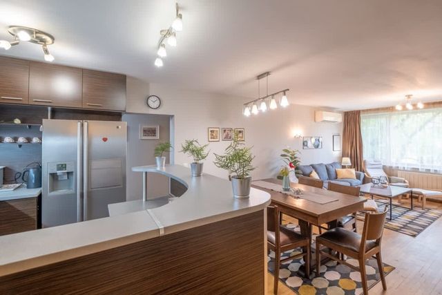 Serdica top center - 3 berdoom cosy apartment