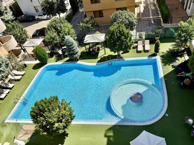 Cozy apartment in Emerald Paradise