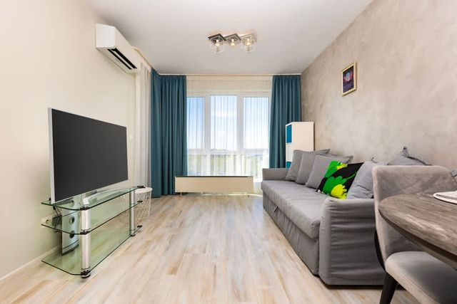 Bright and Cozy 1BD Flat in Plovdiv with Parking