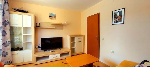 Holiday Cozy Apartament with Pool View