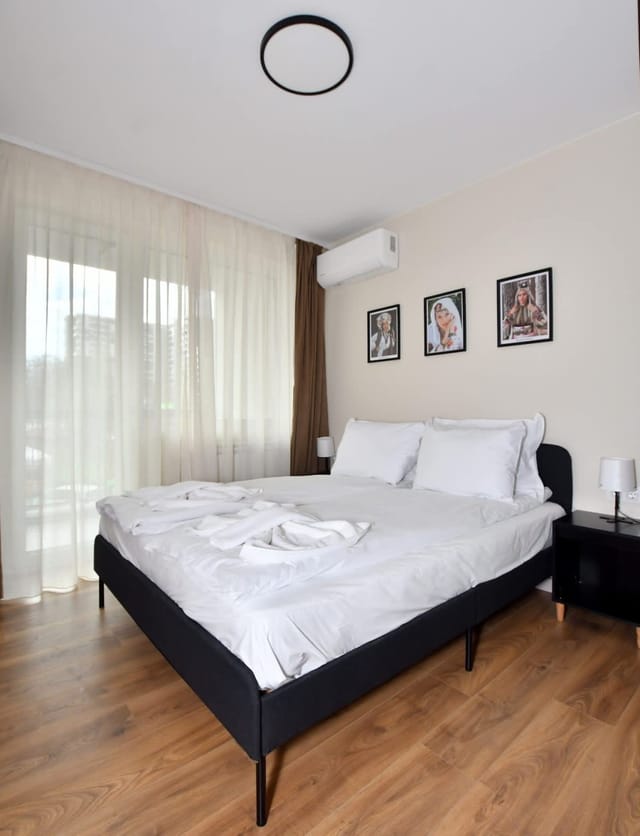 Contemporary Home with Balcony - Photo 4