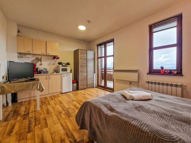 Mountain View Studio, Steps from Bansko Gondola - Photo 3