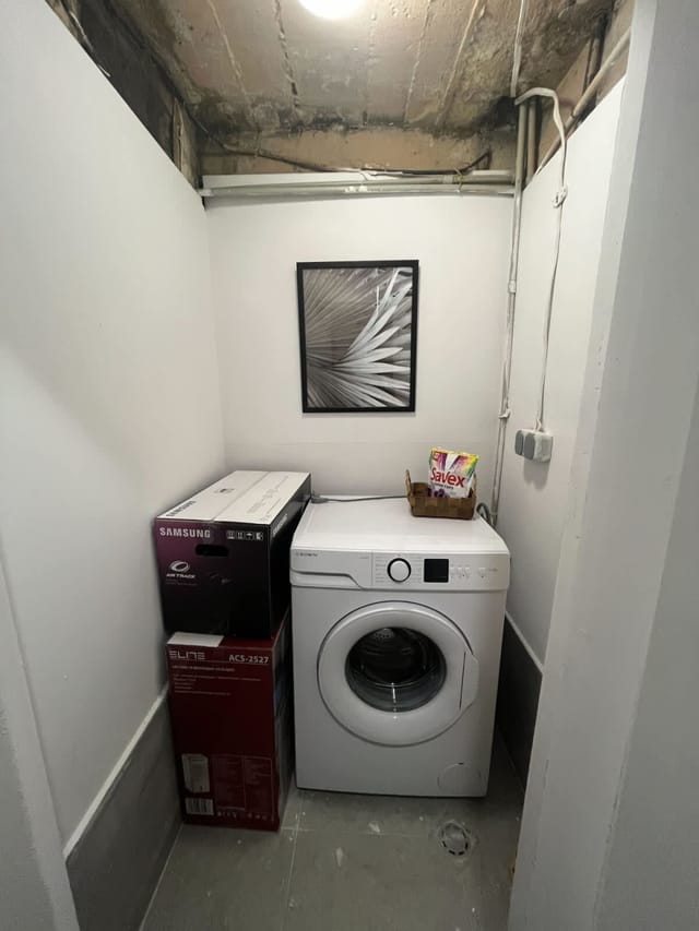 Tom Thumb & Thumbelina  2 Private Rooms