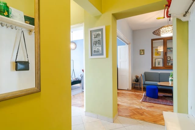 ART-ament, a unique central flat