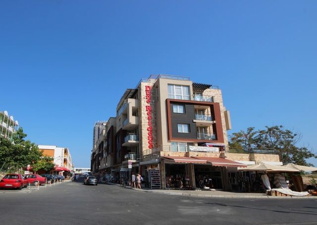Cozy apartment in Dune Residence