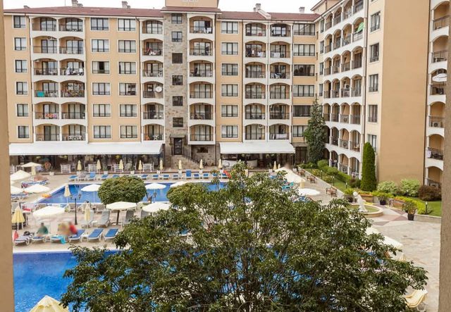 Stylish Flat with Free Pool Access, Bendita Mare