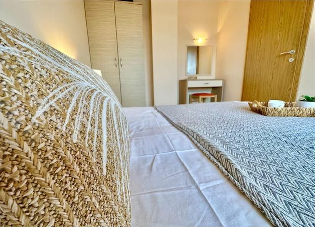 Cozy Apartment with Balcony  Royal Sun