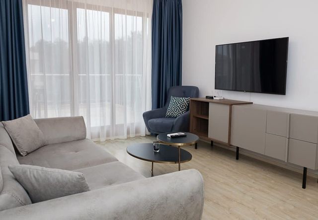 Moonlight Terrace – Panoramic Views, Luxe Comfort - Photo 2