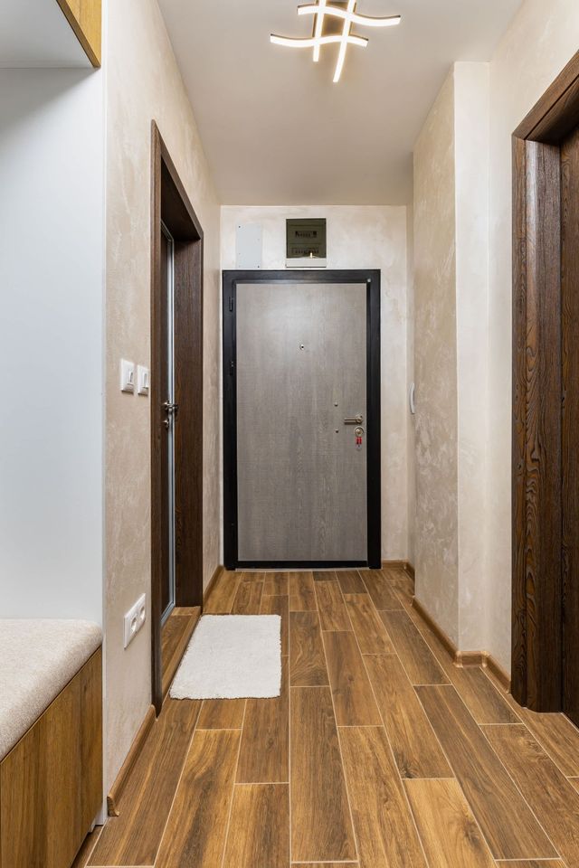 The Cozy Nest - Modern 1BR with Balcony