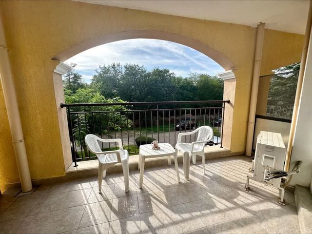 Cozy studio for 4 person in Aheloy Palace