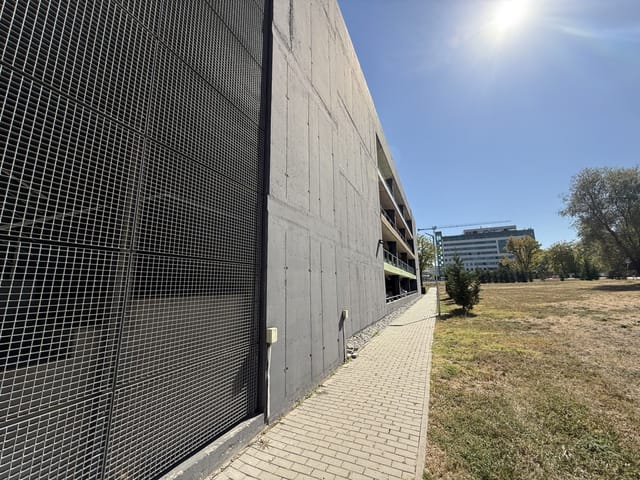 Big 5 Story Parking with security