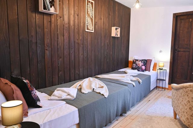 4 BDR House Monument of Culture & Architecture