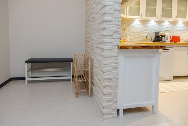 Lovely 3BD flat with Parking and Sea View