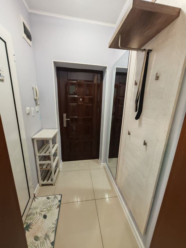 Bright 1BD Apartment with Nice Terrace