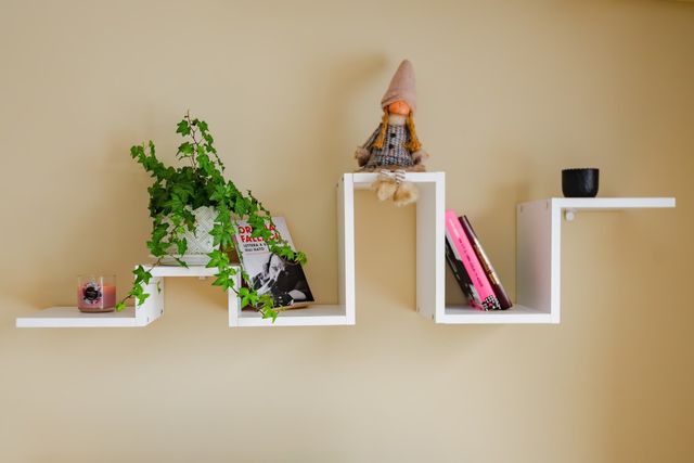 Sunny 1BR with Balcony