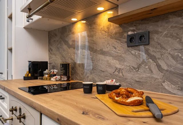 Central Apartments with Garden view - Apt No. 3