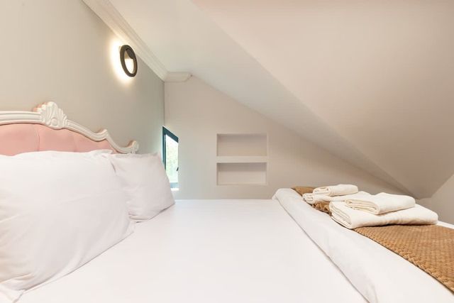 Central Apartments with Garden view - Apt No. 8