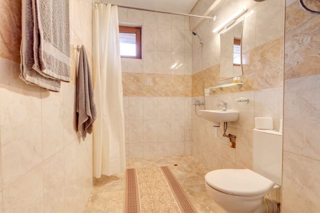 Villa Cometa 1BD - Balcony & Near Slope 7