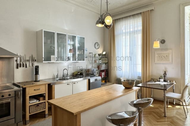 Location 120 - Photo 3