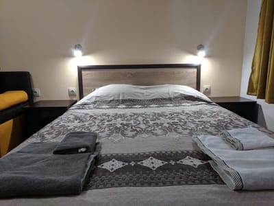 Convenient New Apartment Near Metro Station