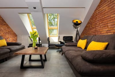 Industrial-style 2BD Loft with Parking Spot