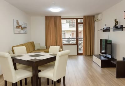 Golden Sands 1BD Apartment