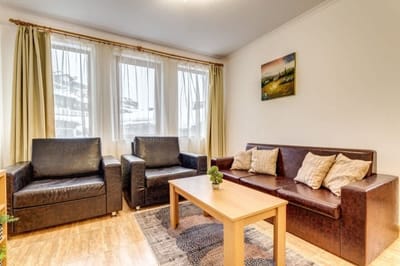 Alpine Haven 2-Bedroom Escape in Pamporovo