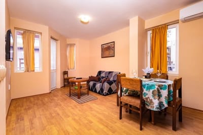 Cozy Flat | 10 Minutes from Plovdiv's Old Town