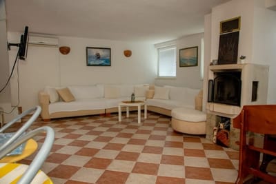 Villa Beni  4-Bedroom Private House