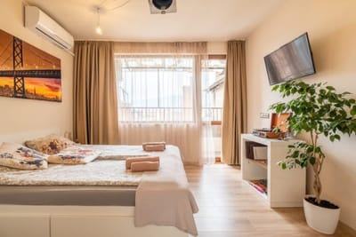 JAZZY off Vitosha Blvd: Feel the Rhythm of Sofia