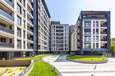 Lauta Park - 1BD with balcony