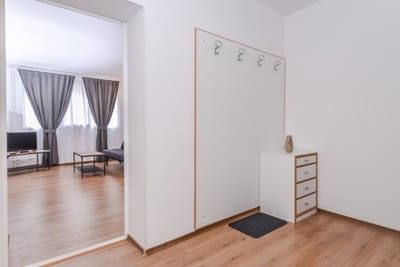 Eleganto - Central 2BD Stylish Apartment