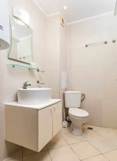 Downtown 1BD Apartment w/ Cosy Balcony